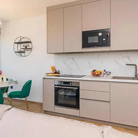 Apartment Luxury Lariv Krk